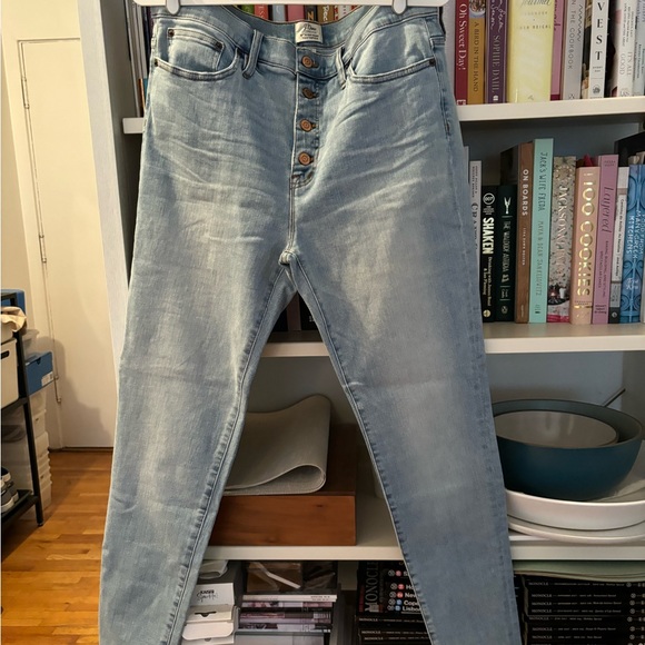 J CREW Jeans - Picture 2 of 3